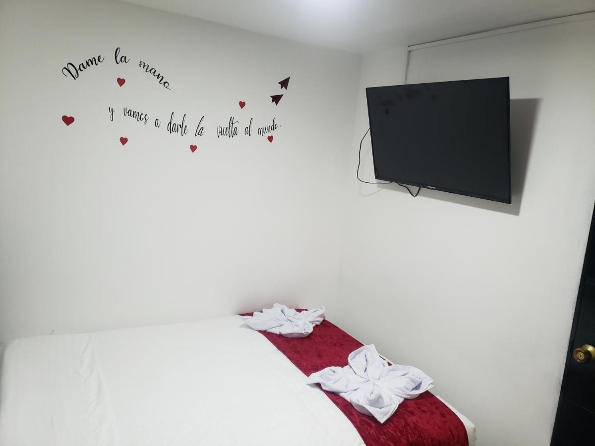 Aw Hotel American Travel ボゴタ エクステリア 写真
